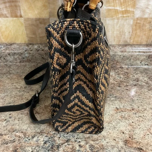Patricia Nash Tribal Weave purse - Picture 7 of 12